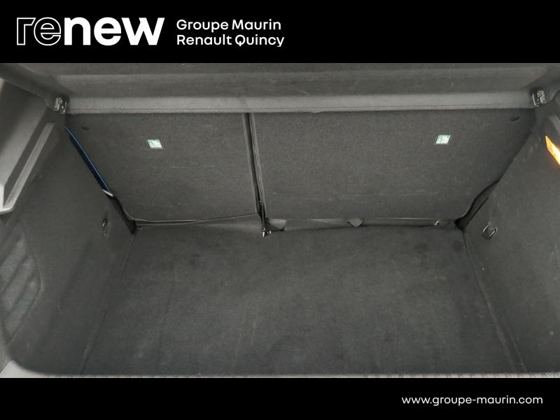 Photo 10 de l’annonce de RENAULT Clio d’occasion à vendre à QUINCY-SOUS-SÉNART