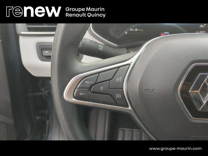 Photo 15 de l’annonce de RENAULT Clio d’occasion à vendre à QUINCY-SOUS-SÉNART