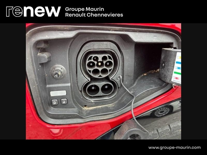 Photo 13 de l’annonce de RENAULT Megane d’occasion à vendre à CHENNEVIÈRES-SUR-MARNE