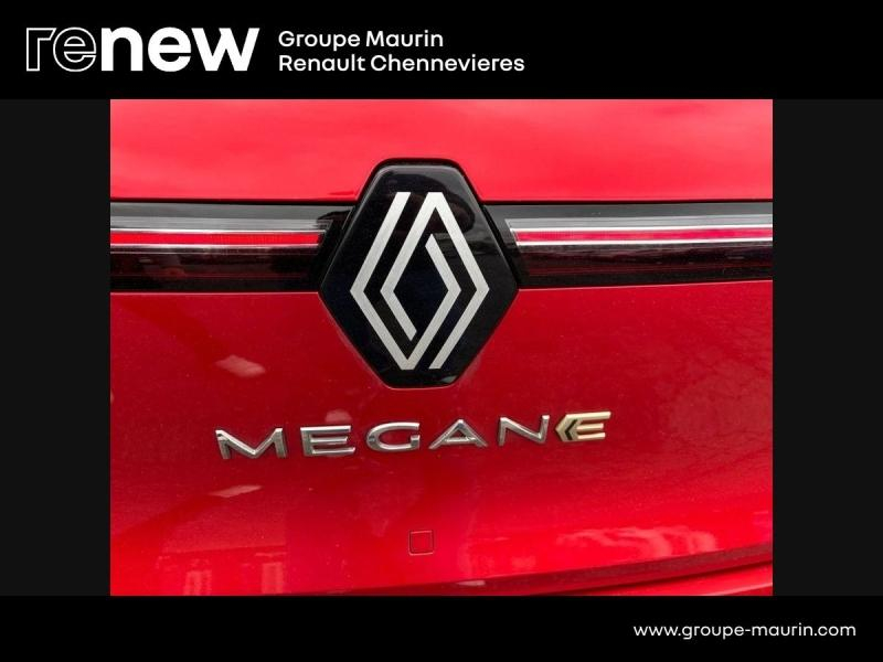 Photo 15 de l’annonce de RENAULT Megane d’occasion à vendre à CHENNEVIÈRES-SUR-MARNE