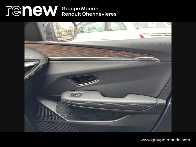 Photo 17 de l’annonce de RENAULT Megane d’occasion à vendre à CHENNEVIÈRES-SUR-MARNE