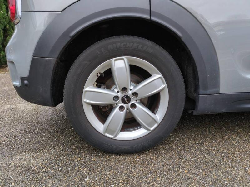 Photo 12 de l’annonce de MINI Countryman d’occasion à vendre à NIMES