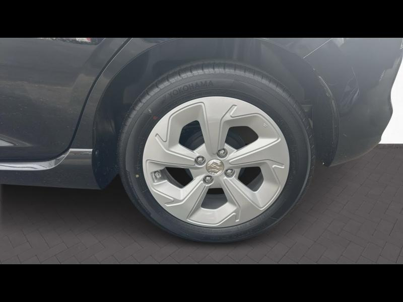 Photo 10 de l’annonce de SUZUKI Swift d’occasion à vendre à BELLERIVE-SUR-ALLIER