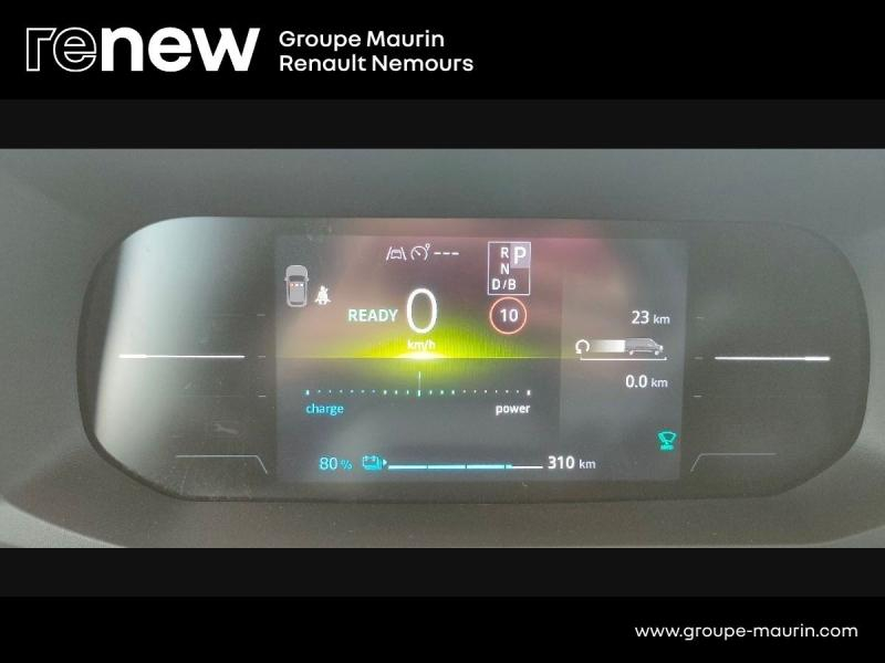 Photo 18 de l’annonce de RENAULT Master Fg VUL d’occasion à vendre à SAINT PIERRE LES NEMOURS