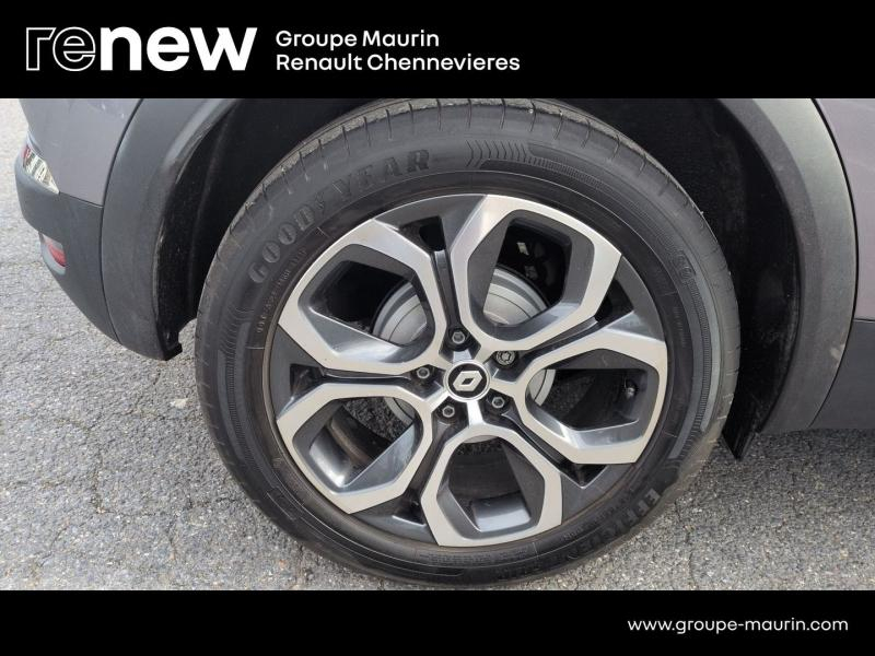 Photo 10 de l’annonce de RENAULT Captur d’occasion à vendre à CHENNEVIÈRES-SUR-MARNE