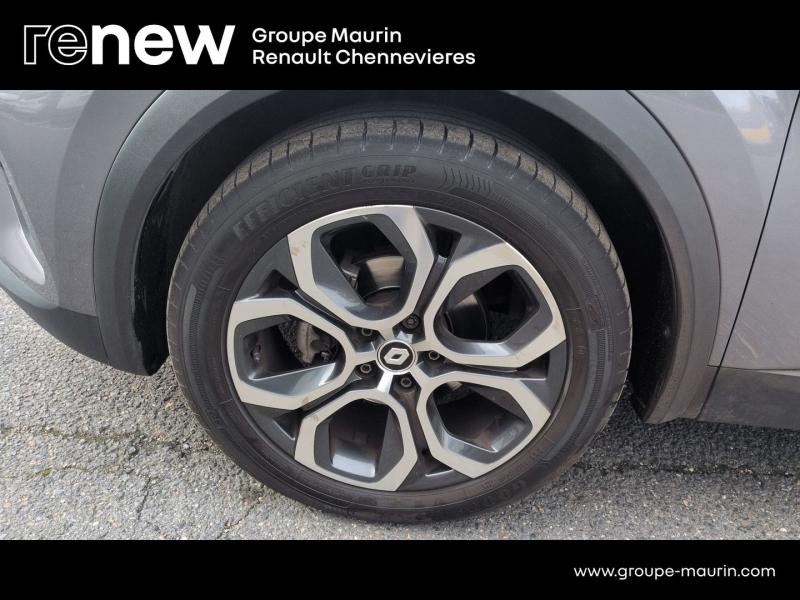 Photo 12 de l’annonce de RENAULT Captur d’occasion à vendre à CHENNEVIÈRES-SUR-MARNE