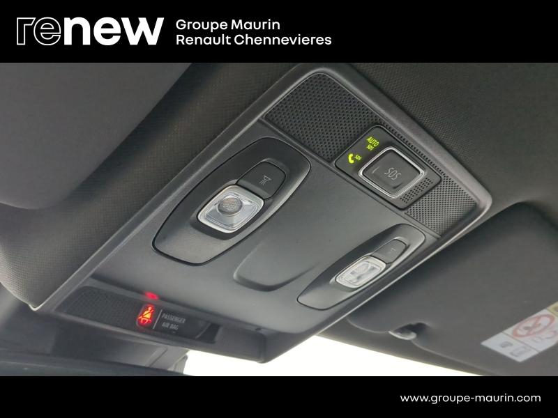 Photo 19 de l’annonce de RENAULT Clio d’occasion à vendre à CHENNEVIÈRES-SUR-MARNE