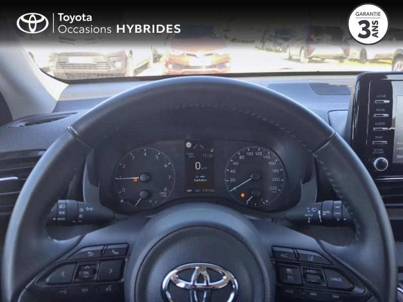 Photo 13 de l’annonce de TOYOTA Yaris d’occasion à vendre à NÎMES