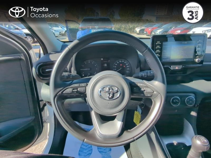 Photo 9 de l’annonce de TOYOTA Yaris d’occasion à vendre à NÎMES