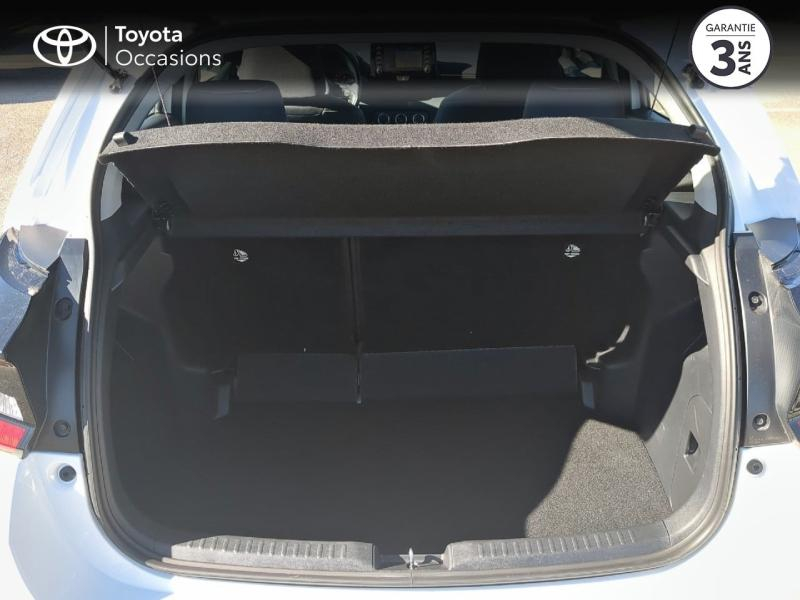 Photo 10 de l’annonce de TOYOTA Yaris d’occasion à vendre à NÎMES