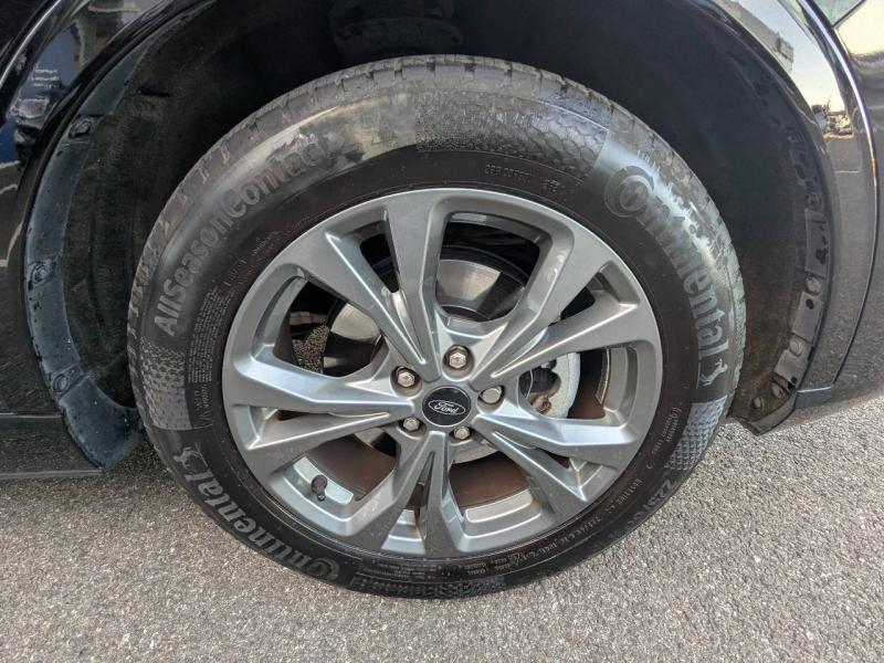 Photo 9 de l’annonce de FORD Kuga d’occasion à vendre à FRÉJUS