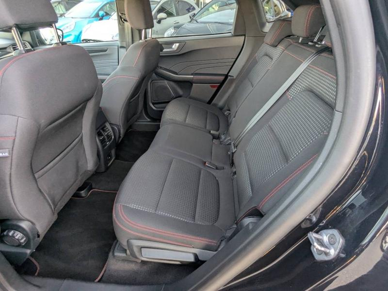 Photo 11 de l’annonce de FORD Kuga d’occasion à vendre à FRÉJUS
