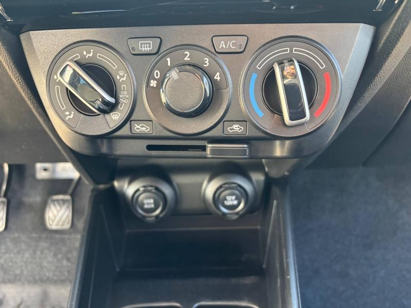 Photo 14 de l’annonce de SUZUKI Swift d’occasion à vendre à LA GARDE