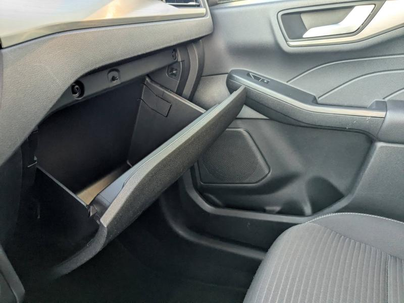 Photo 14 de l’annonce de FORD Kuga d’occasion à vendre à CARCASSONNE