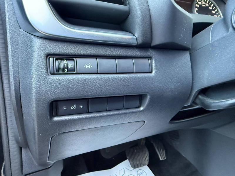 Photo 15 de l’annonce de NISSAN Qashqai d’occasion à vendre à NARBONNE