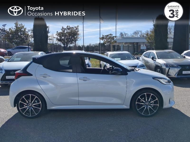 Photo 17 de l’annonce de TOYOTA Yaris d’occasion à vendre à MONTFAVET