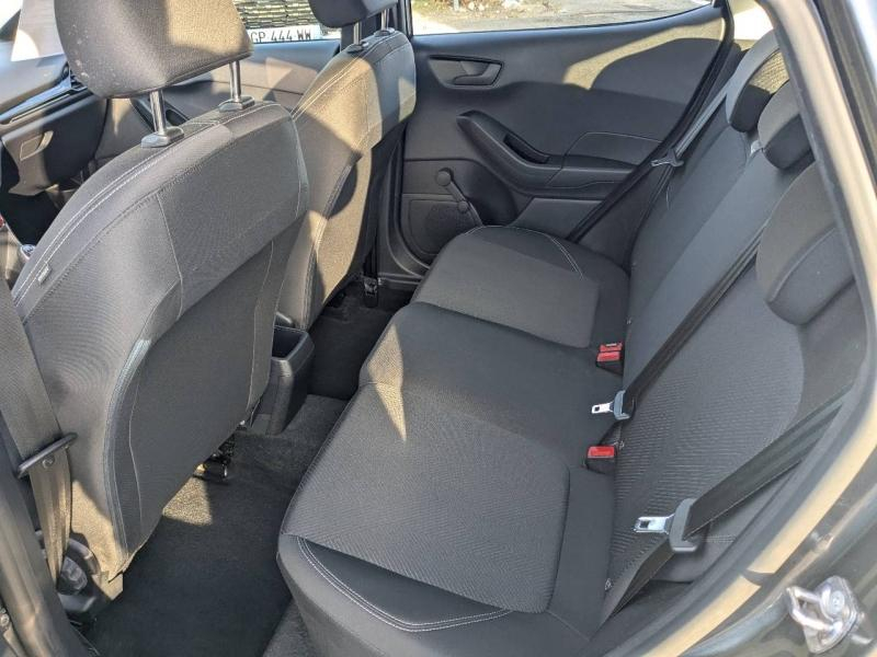 Photo 17 de l’annonce de FORD Fiesta d’occasion à vendre à MARSEILLE