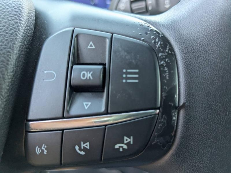 Photo 10 de l’annonce de FORD Focus Active d’occasion à vendre à MARSEILLE