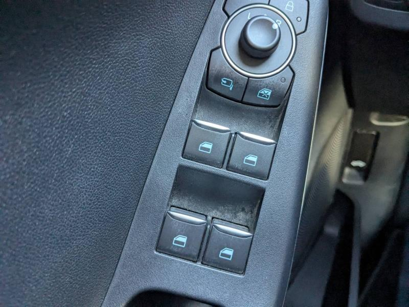 Photo 16 de l’annonce de FORD Puma d’occasion à vendre à MARSEILLE