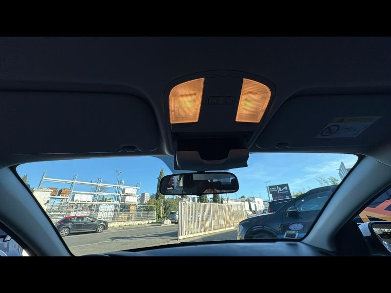 Photo 6 de l’annonce de KIA Rio d’occasion à vendre à AIX-EN-PROVENCE