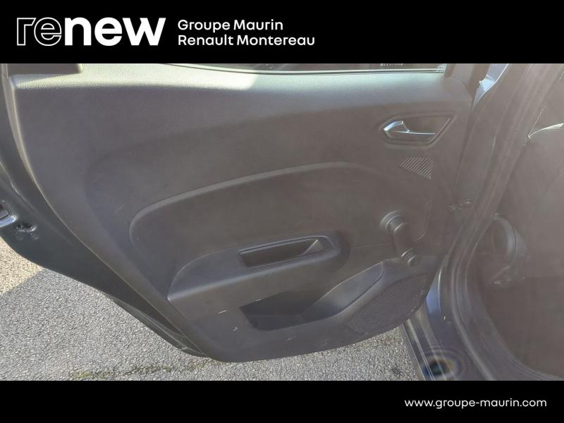 Photo 20 de l’annonce de RENAULT Clio d’occasion à vendre à VARENNES SUR SEINE