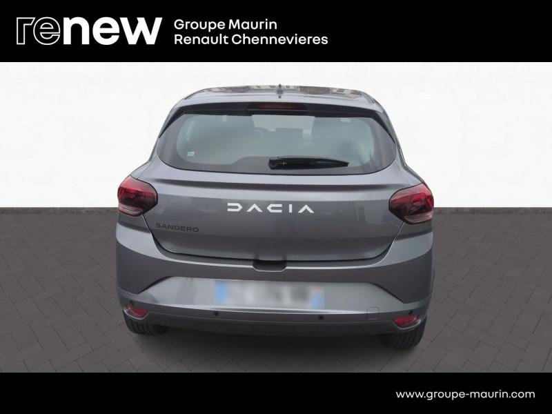 Photo 6 de l’annonce de DACIA Sandero d’occasion à vendre à CHENNEVIÈRES-SUR-MARNE