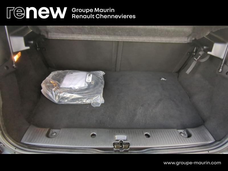 Photo 8 de l’annonce de RENAULT Twingo d’occasion à vendre à CHENNEVIÈRES-SUR-MARNE