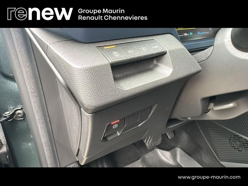 Photo 16 de l’annonce de DACIA Duster d’occasion à vendre à CHENNEVIÈRES-SUR-MARNE