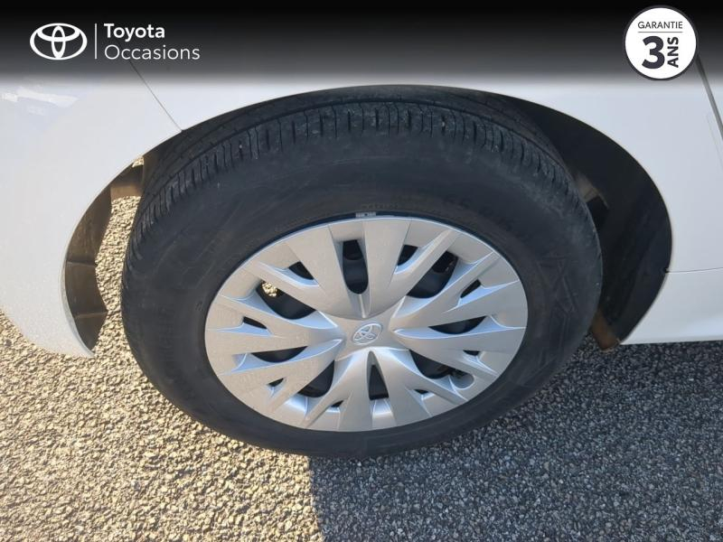 Photo 16 de l’annonce de TOYOTA Yaris d’occasion à vendre à NÎMES