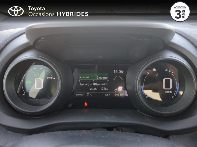 Photo 14 de l’annonce de TOYOTA Yaris d’occasion à vendre à NÎMES