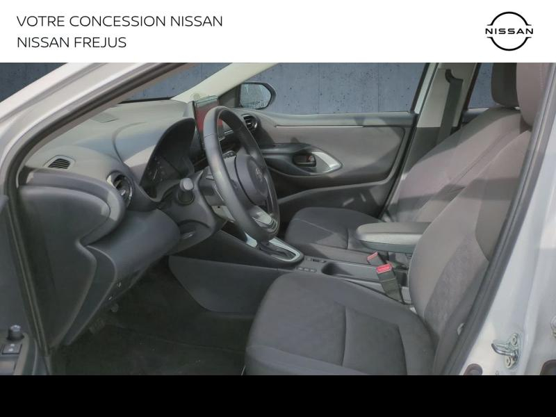 Photo 5 de l’annonce de TOYOTA Yaris d’occasion à vendre à FRÉJUS