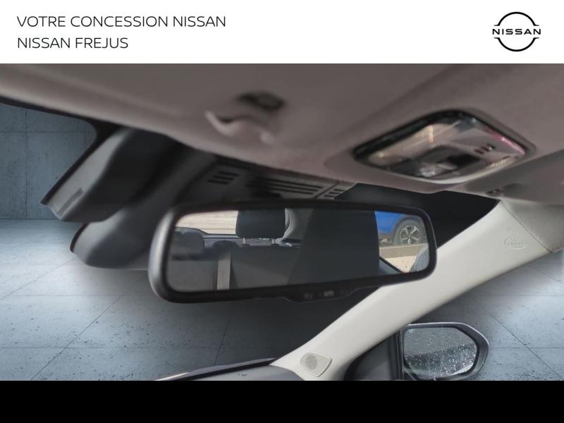 Photo 6 de l’annonce de TOYOTA Yaris d’occasion à vendre à FRÉJUS