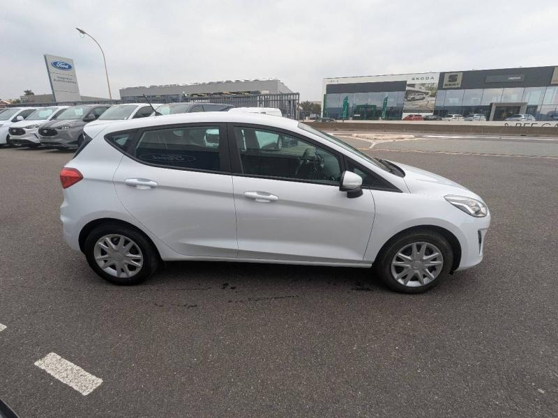 Photo 8 de l’annonce de FORD Fiesta d’occasion à vendre à FRÉJUS