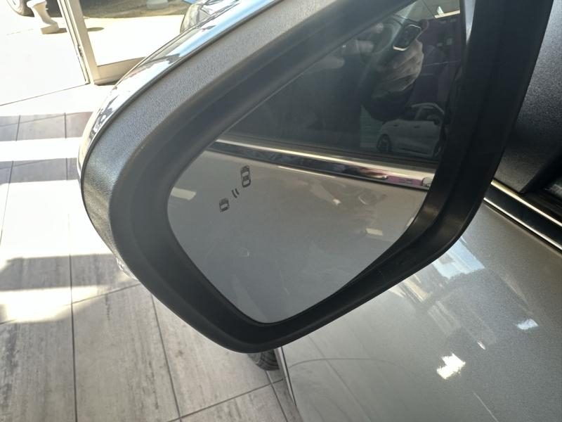 Photo 6 de l’annonce de FORD Kuga d’occasion à vendre à ORANGE