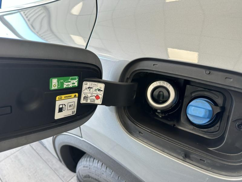 Photo 12 de l’annonce de FORD Kuga d’occasion à vendre à ORANGE