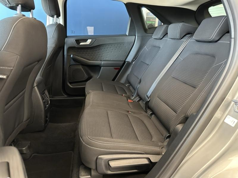 Photo 14 de l’annonce de FORD Kuga d’occasion à vendre à ORANGE