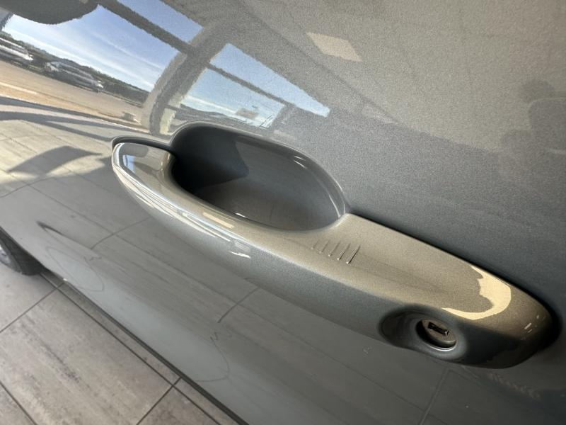 Photo 17 de l’annonce de FORD Kuga d’occasion à vendre à ORANGE