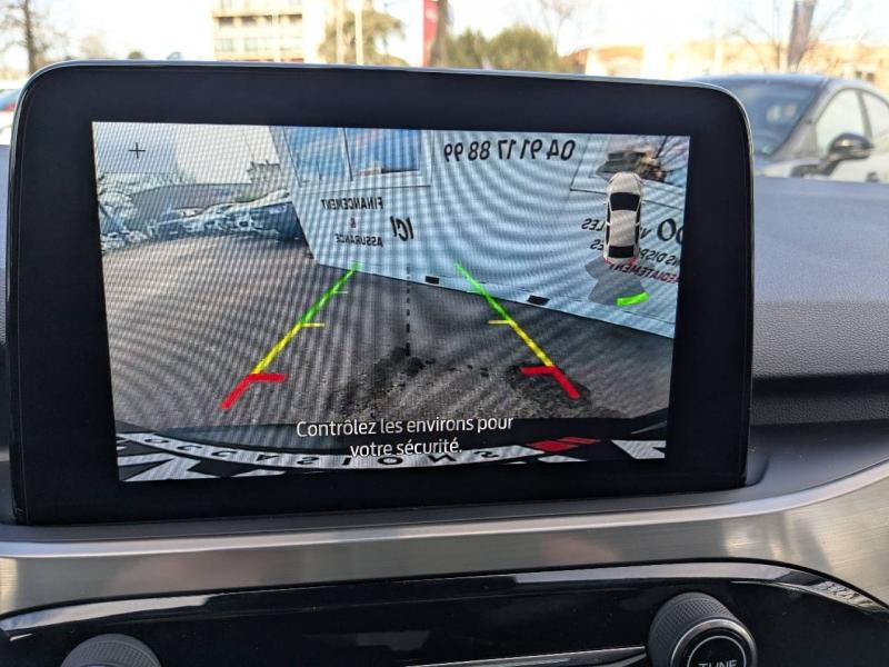 Photo 11 de l’annonce de FORD Kuga d’occasion à vendre à MARSEILLE