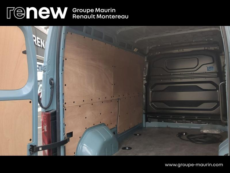 Photo 14 de l’annonce de RENAULT Master Fg VUL d’occasion à vendre à VARENNES SUR SEINE