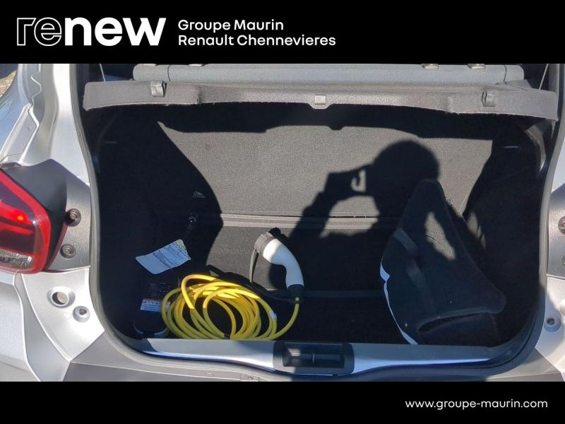 Photo 12 de l’annonce de DACIA Spring d’occasion à vendre à CHENNEVIÈRES-SUR-MARNE