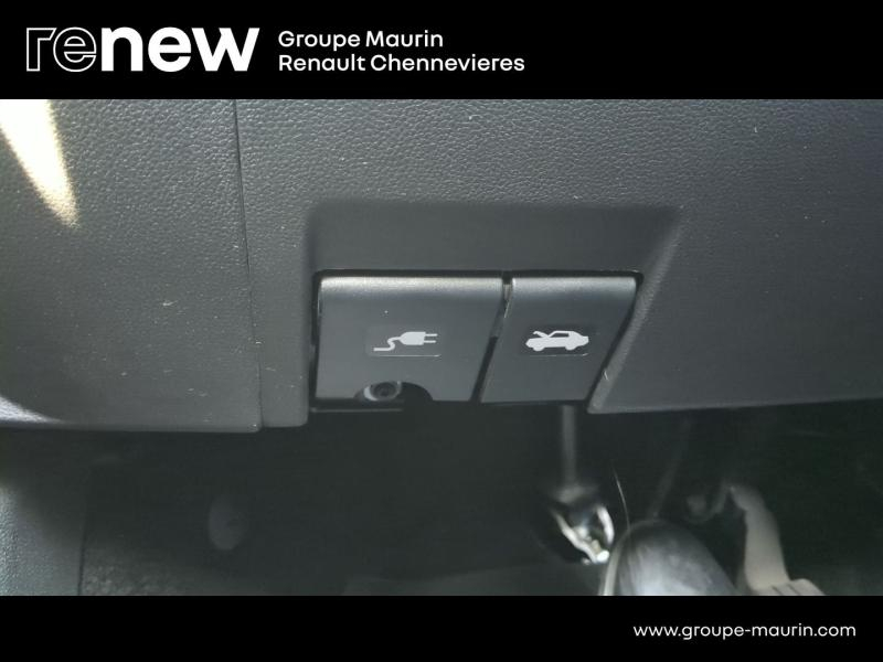Photo 19 de l’annonce de DACIA Spring d’occasion à vendre à CHENNEVIÈRES-SUR-MARNE