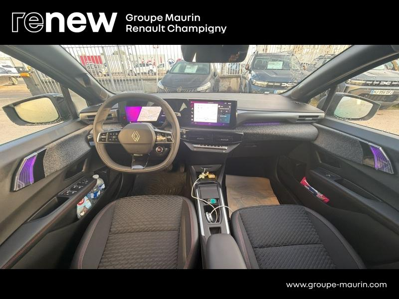 Photo 10 de l’annonce de RENAULT Clio d’occasion à vendre à CHAMPIGNY-SUR-MARNE