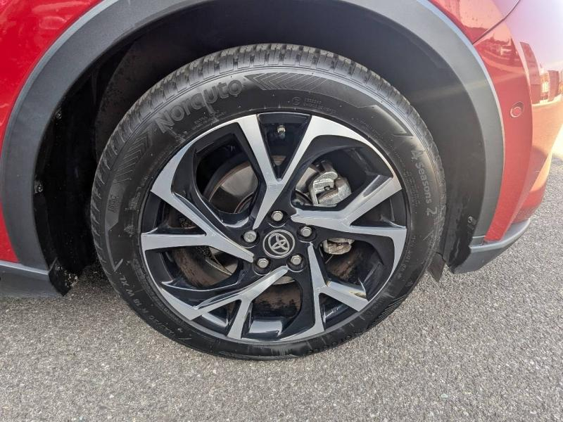 Photo 9 de l’annonce de TOYOTA C-HR d’occasion à vendre à FRÉJUS