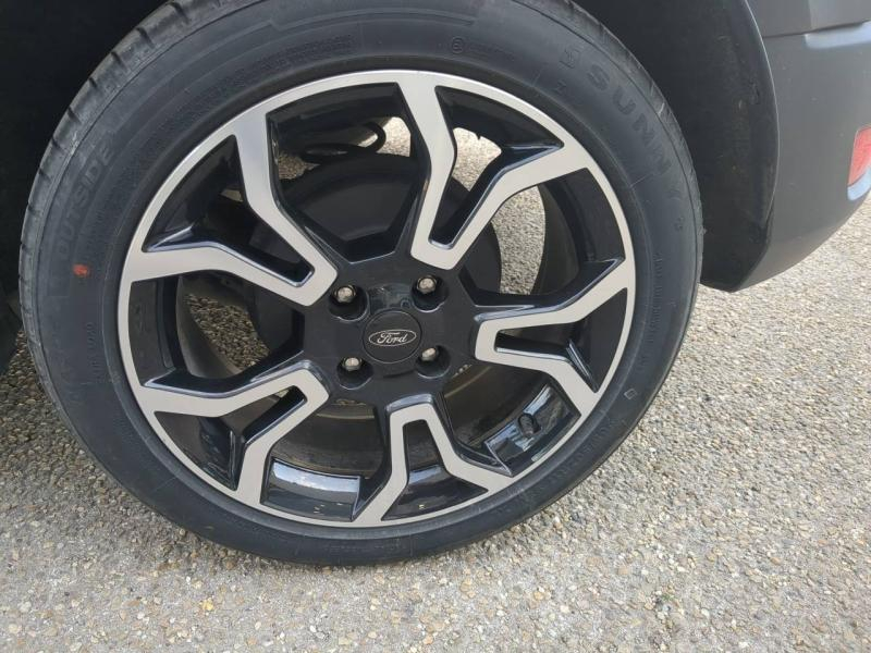 Photo 7 de l’annonce de FORD EcoSport d’occasion à vendre à ARLES