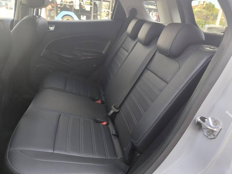 Photo 12 de l’annonce de FORD EcoSport d’occasion à vendre à ARLES