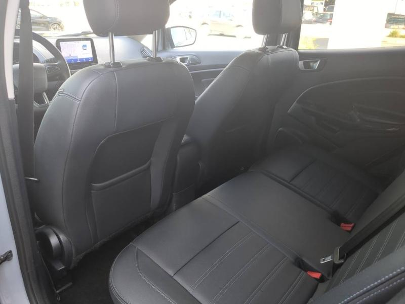 Photo 13 de l’annonce de FORD EcoSport d’occasion à vendre à ARLES