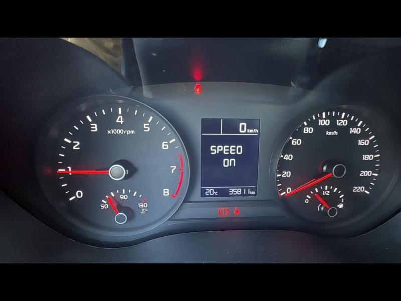 Photo 9 de l’annonce de KIA Rio d’occasion à vendre à AIX-EN-PROVENCE