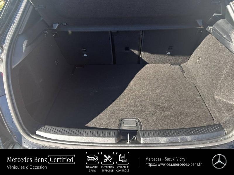 Photo 11 de l’annonce de MERCEDES-BENZ Classe A d’occasion à vendre à BELLERIVE-SUR-ALLIER