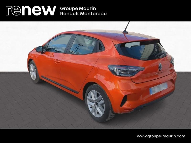 Photo 5 de l’annonce de RENAULT Clio d’occasion à vendre à VARENNES SUR SEINE