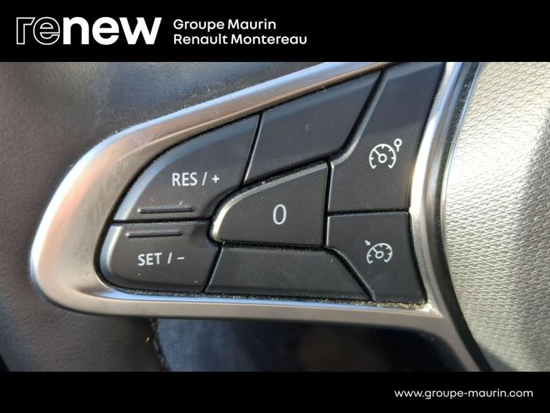 Photo 17 de l’annonce de RENAULT Clio d’occasion à vendre à VARENNES SUR SEINE